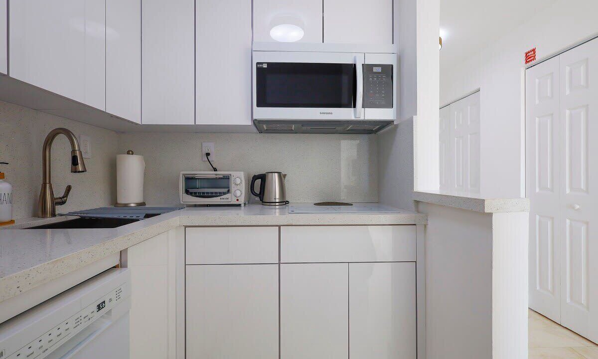 Photo of Kitchen in North Bay Village