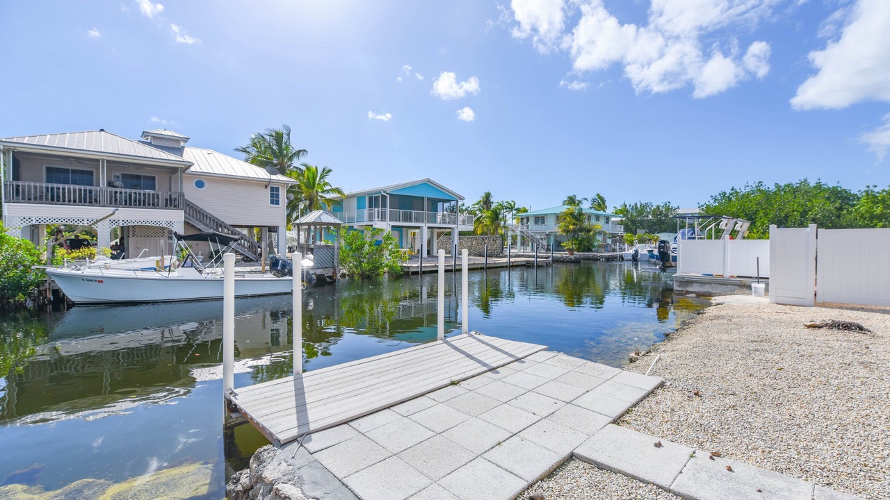 Photo of Outdoor in Breezeswept Beach Estates