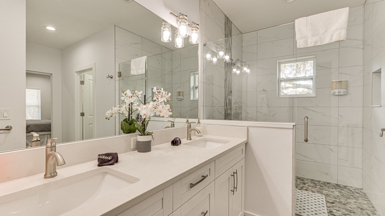 Photo of Bathroom in Bearss Plaza
