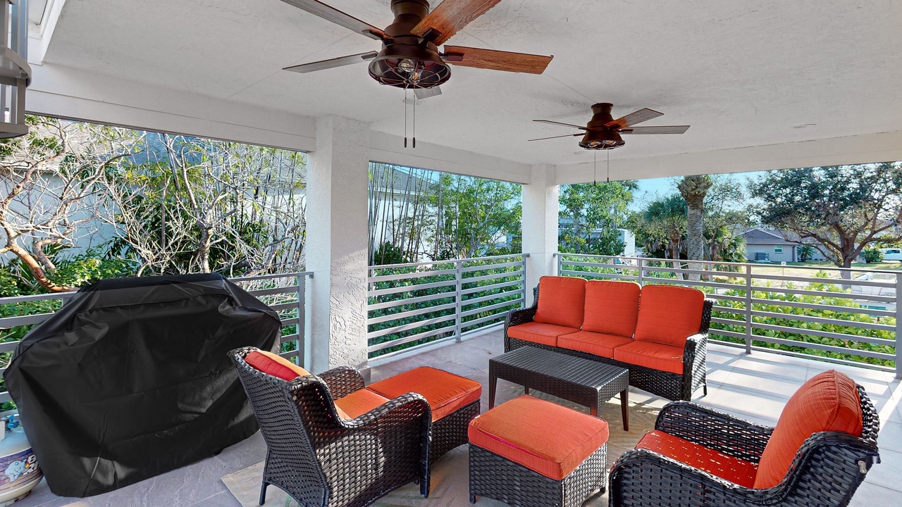 Photo of Patio Balcony in Isles of Capri