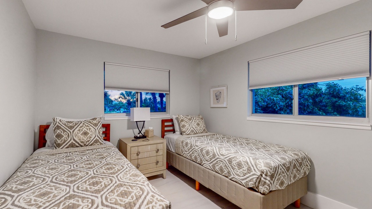Photo of Bedroom in Isles of Capri