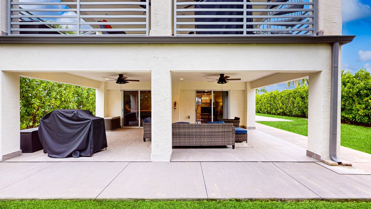 Photo of Patio Balcony in Isles of Capri