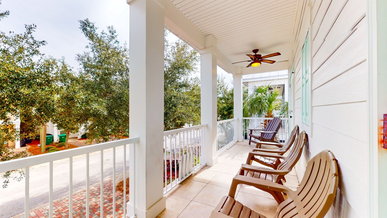 Photo of Patio Balcony in Villages of Crystal Beach