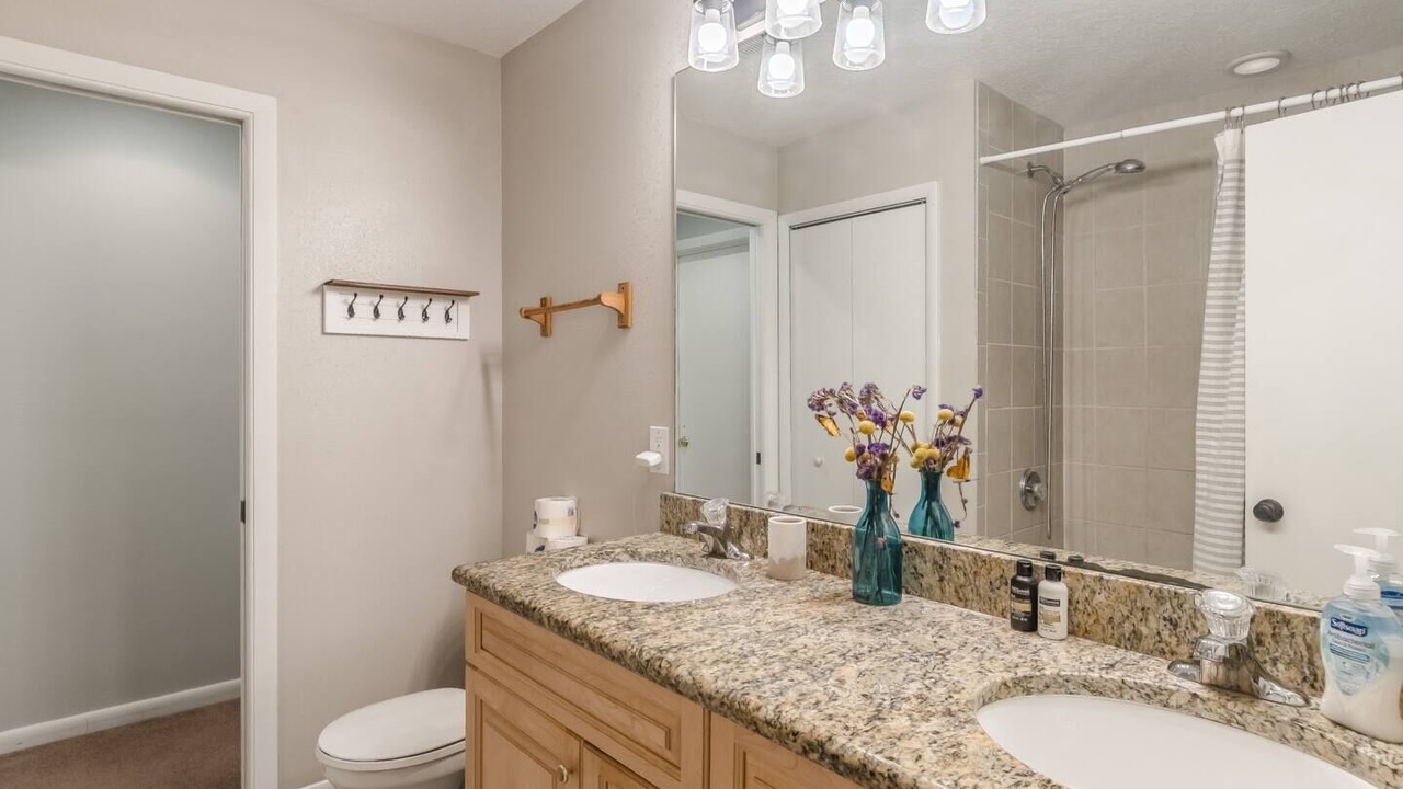 Photo of Bathroom in Edgewood