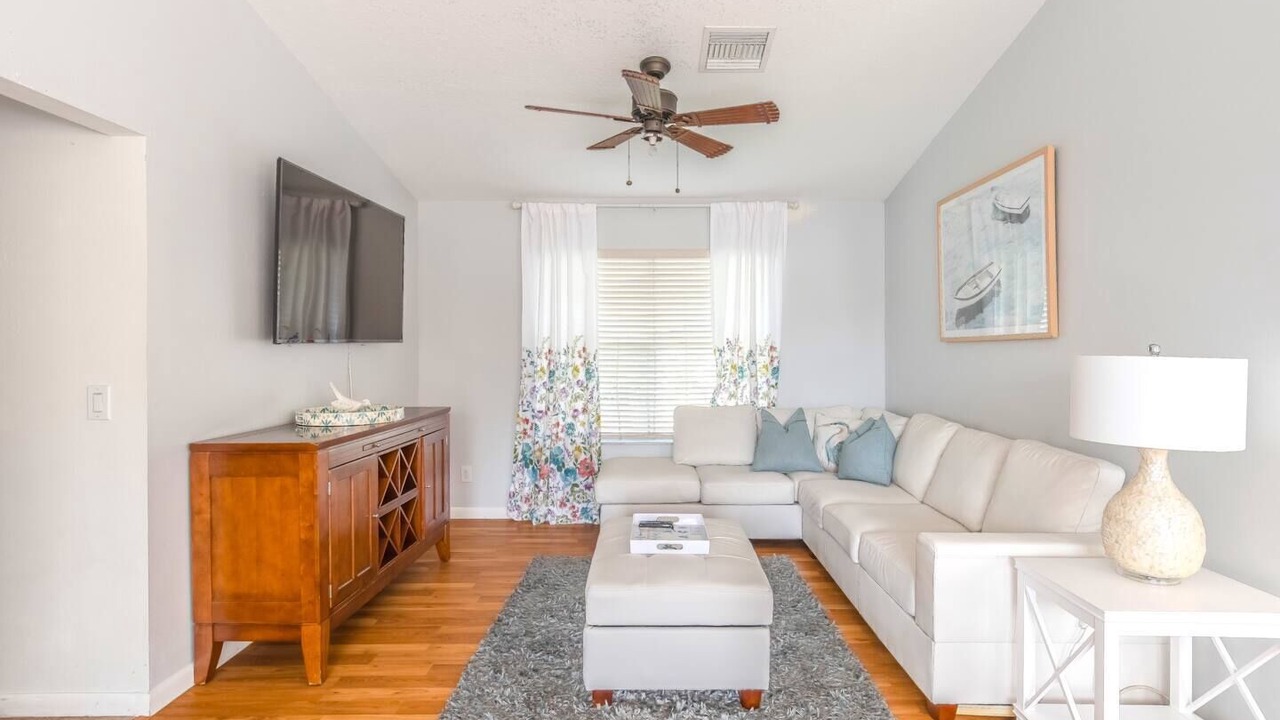 Photo of Bedroom in Edgewood