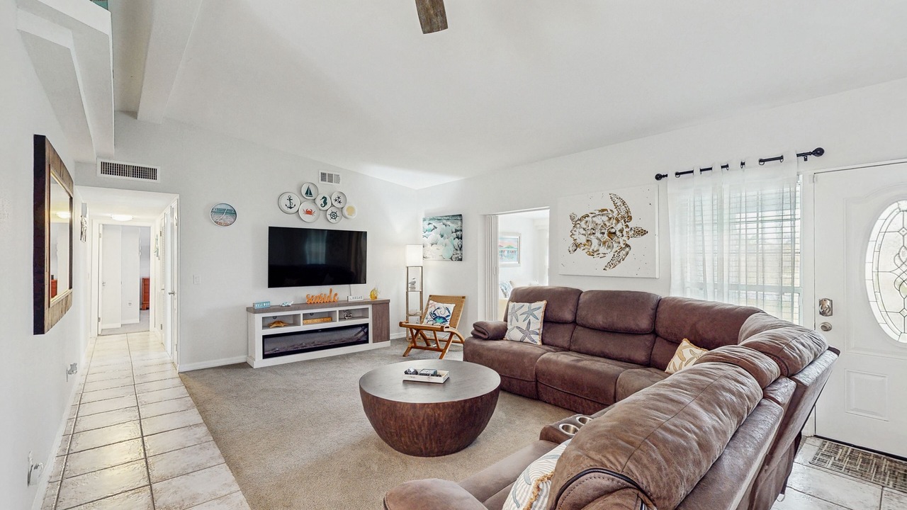 Photo of Livingroom in Port Orange