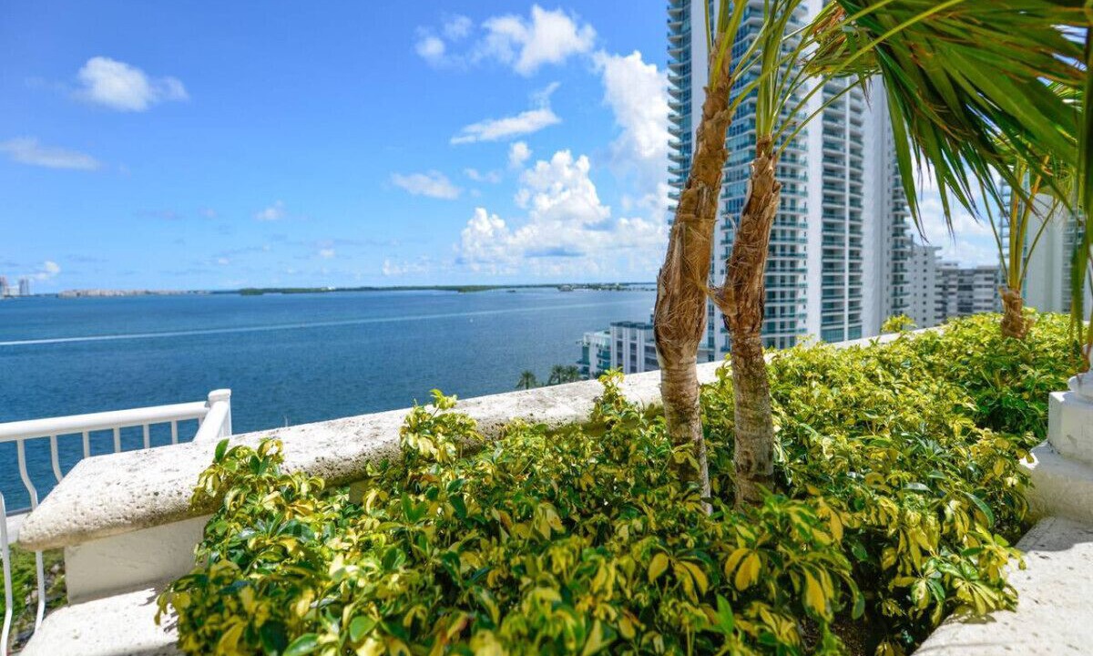 Photo of Outdoor in Brickell