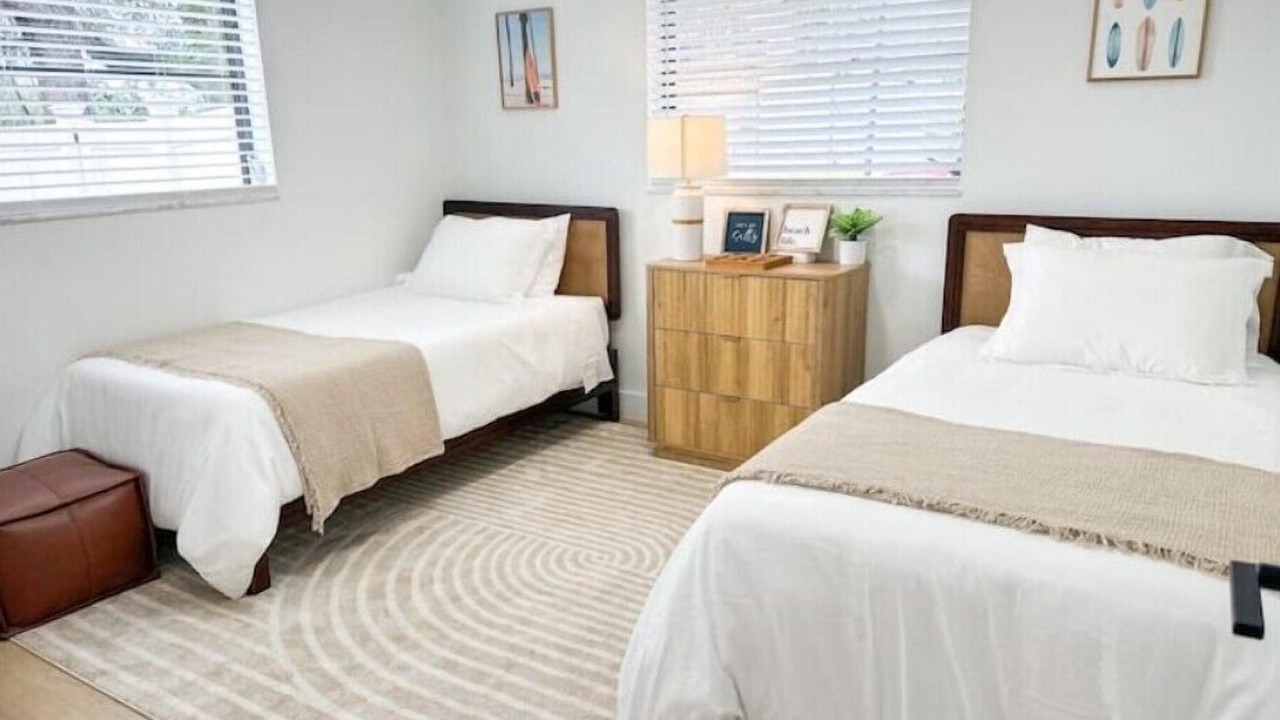 Photo of Bedroom in Venice Gardens
