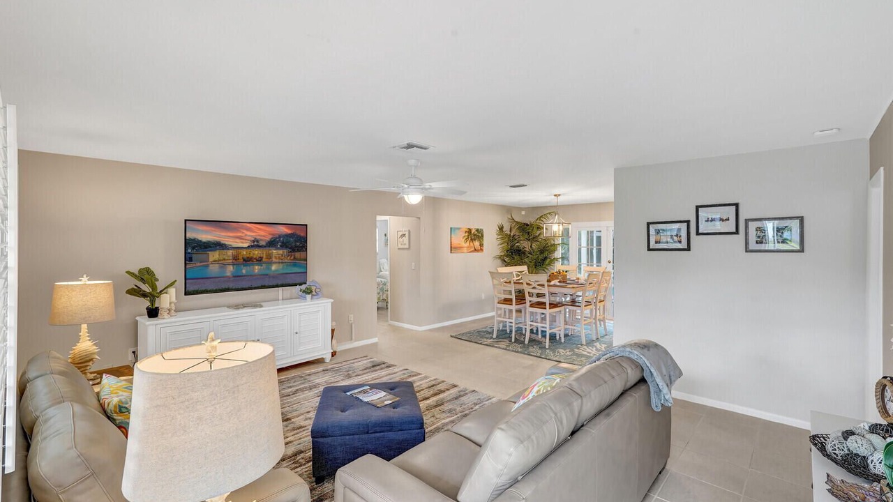 Photo of Livingroom in Florida North Atlantic Coast