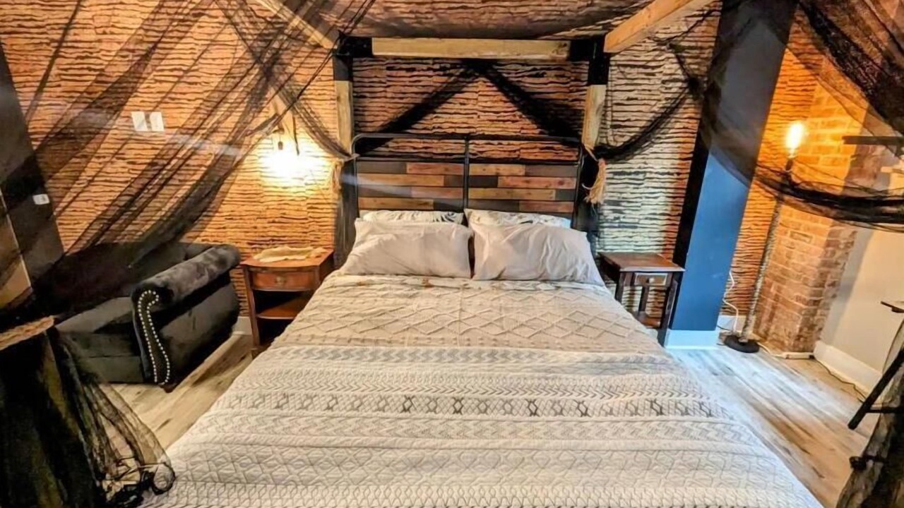 Photo of Bedroom in Tampa Heights