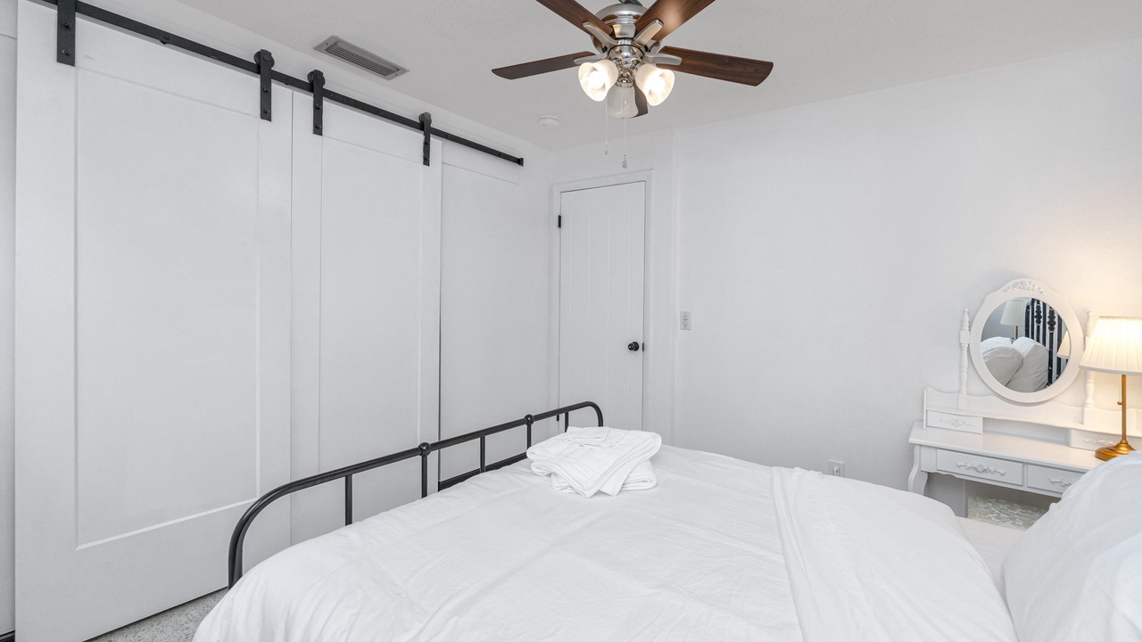 Photo of Bedroom in Anona