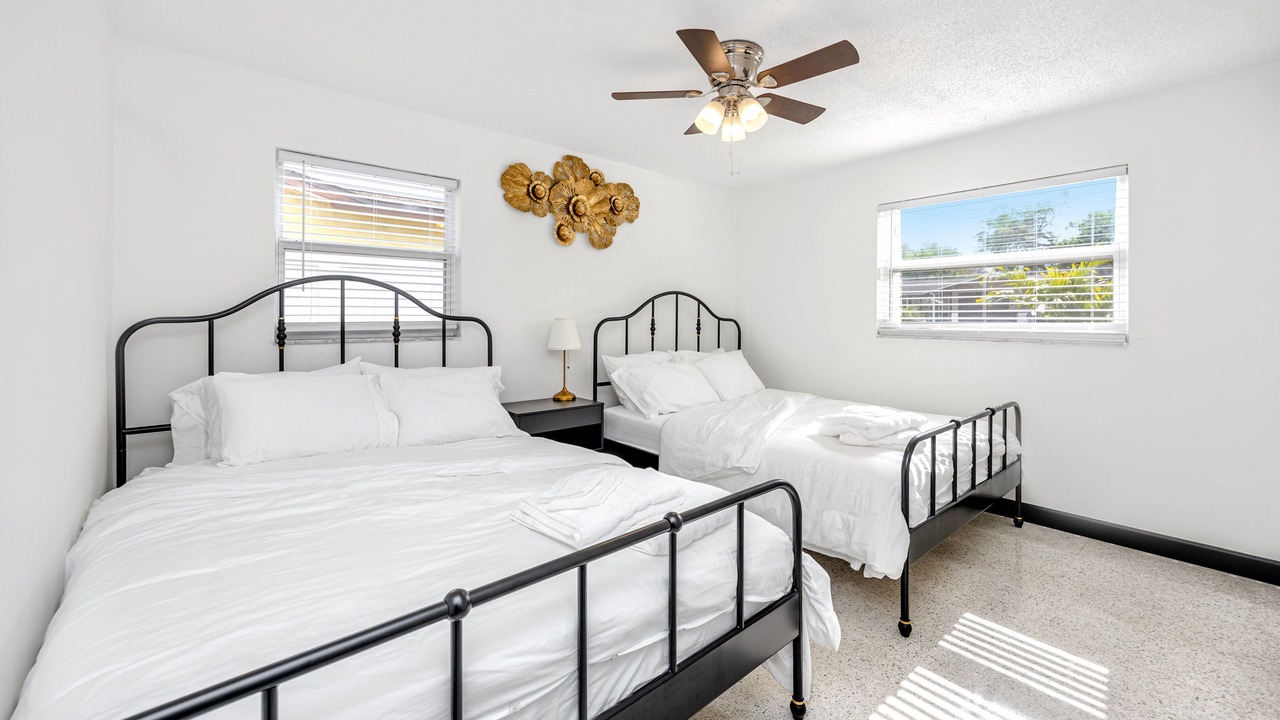 Photo of Bedroom in Anona