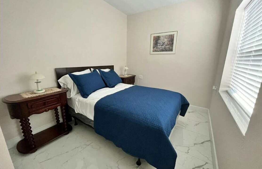 Photo of Bedroom in Bearss Plaza