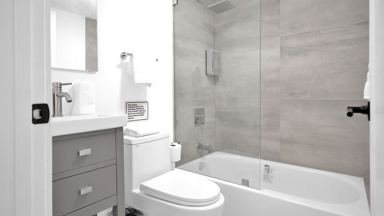 Photo of Bathroom in East Little Havana