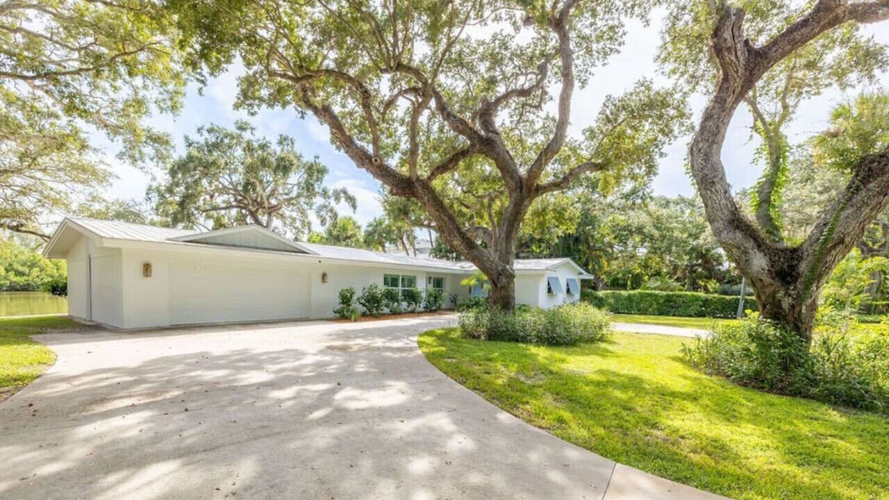 Photo of Others in Orchid Isle Estates