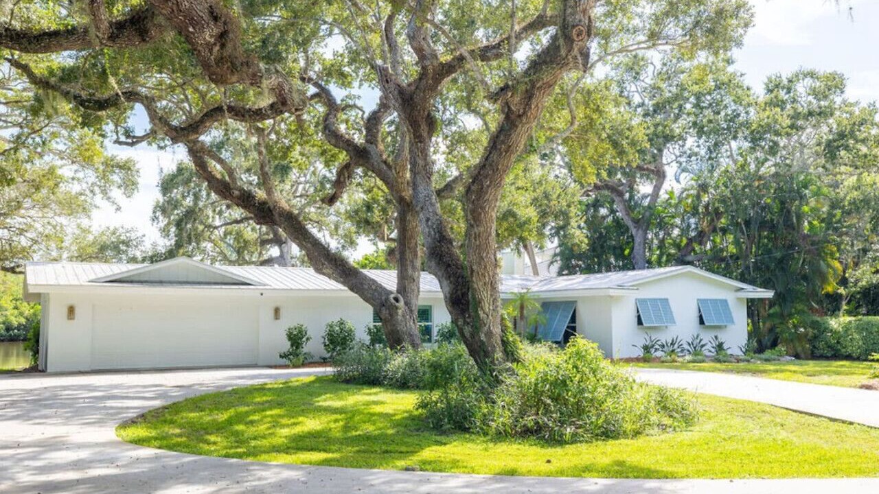 Photo of Others in Orchid Isle Estates