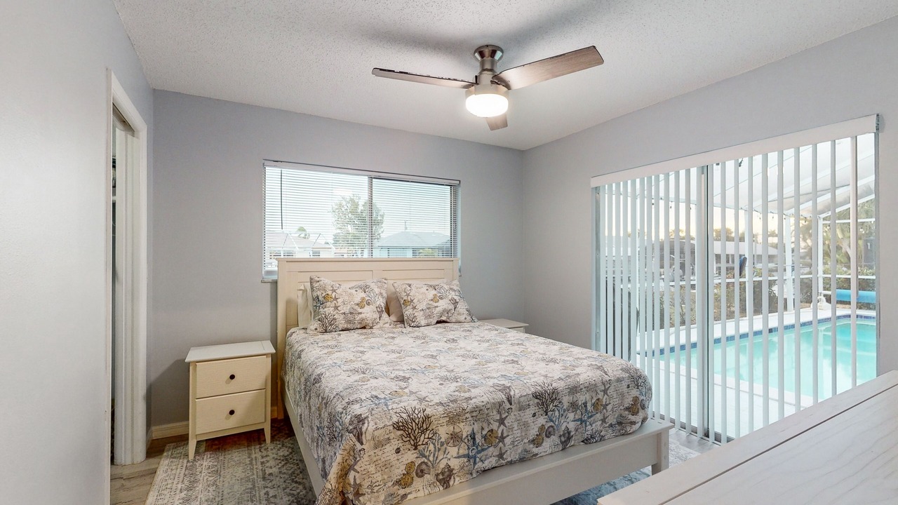 Photo of Bedroom in Lochmoor Waterway Estates