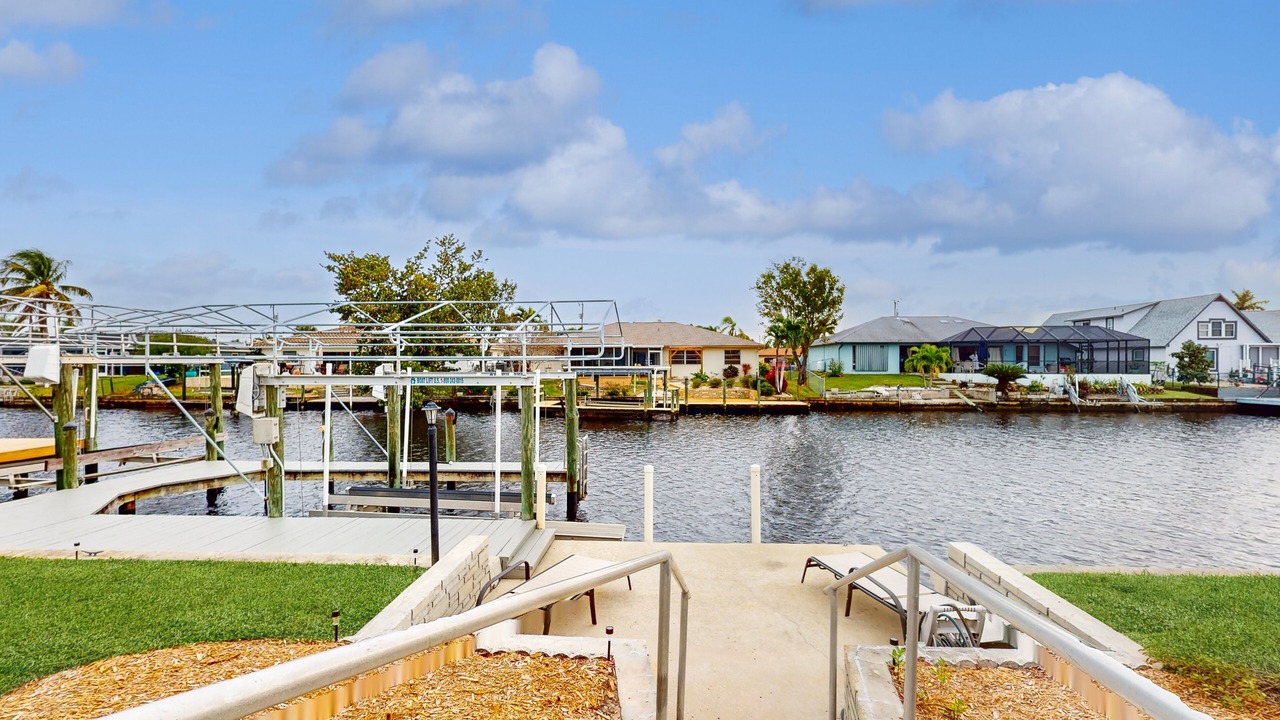 Photo of Outdoor in Lochmoor Waterway Estates