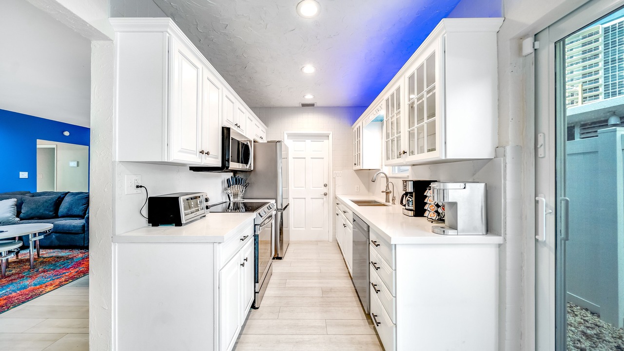 Photo of Kitchen in Lauderdale Beach