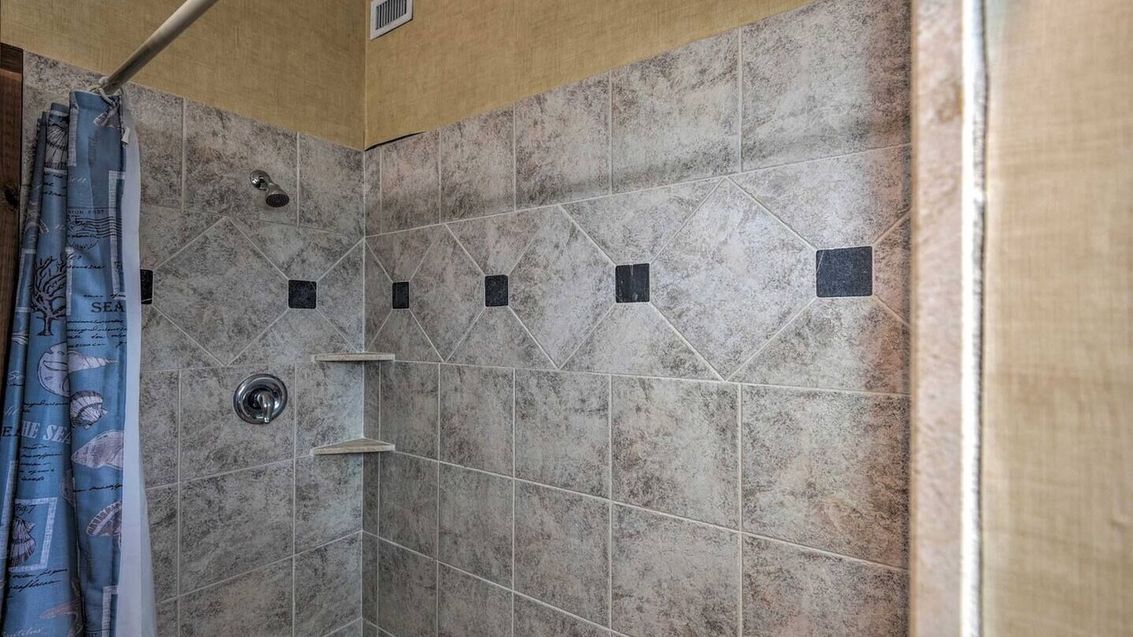 Photo of Bathroom in Painters Hill