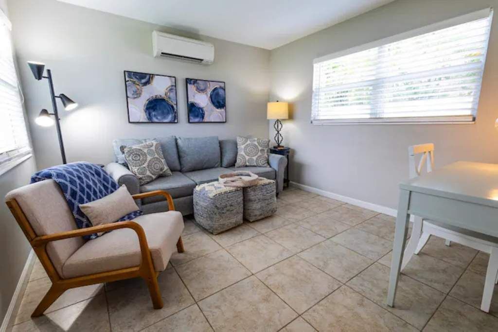 Photo of Livingroom in Lantana