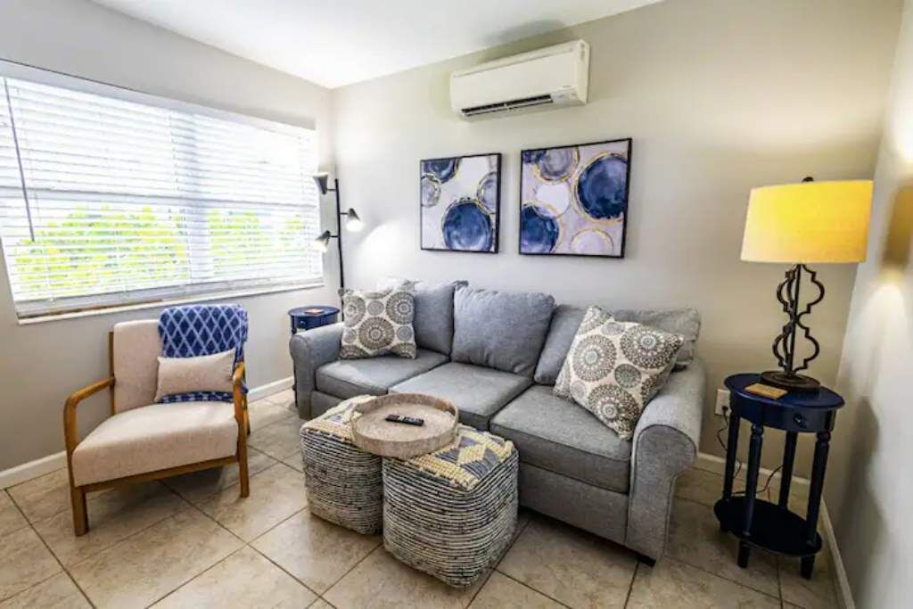Photo of Livingroom in Lantana