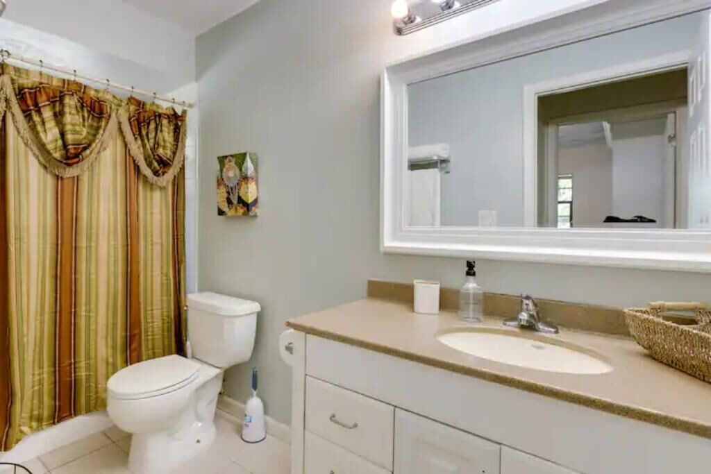 Photo of Bathroom in Fellowship