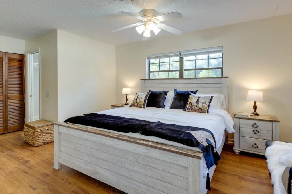 Photo of Bedroom in Fellowship