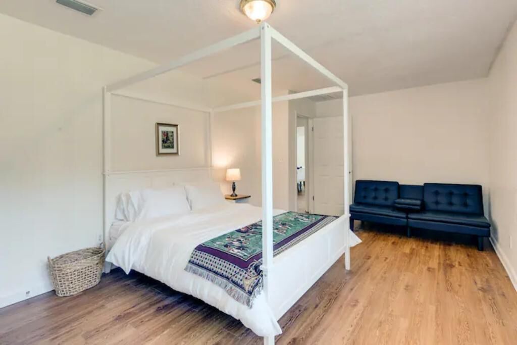 Photo of Bedroom in Fellowship