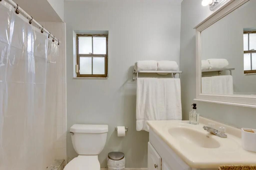 Photo of Bathroom in Fellowship