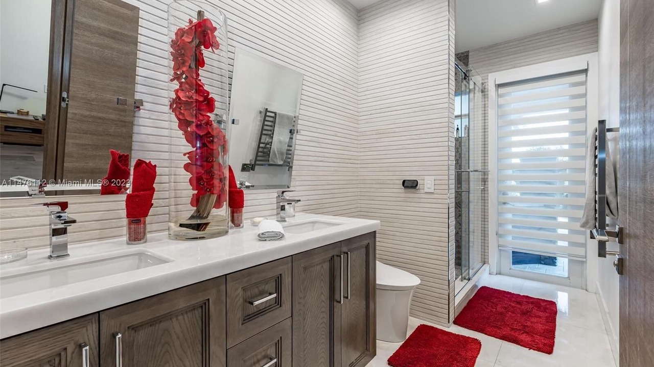 Photo of Bathroom in Pembroke Pines