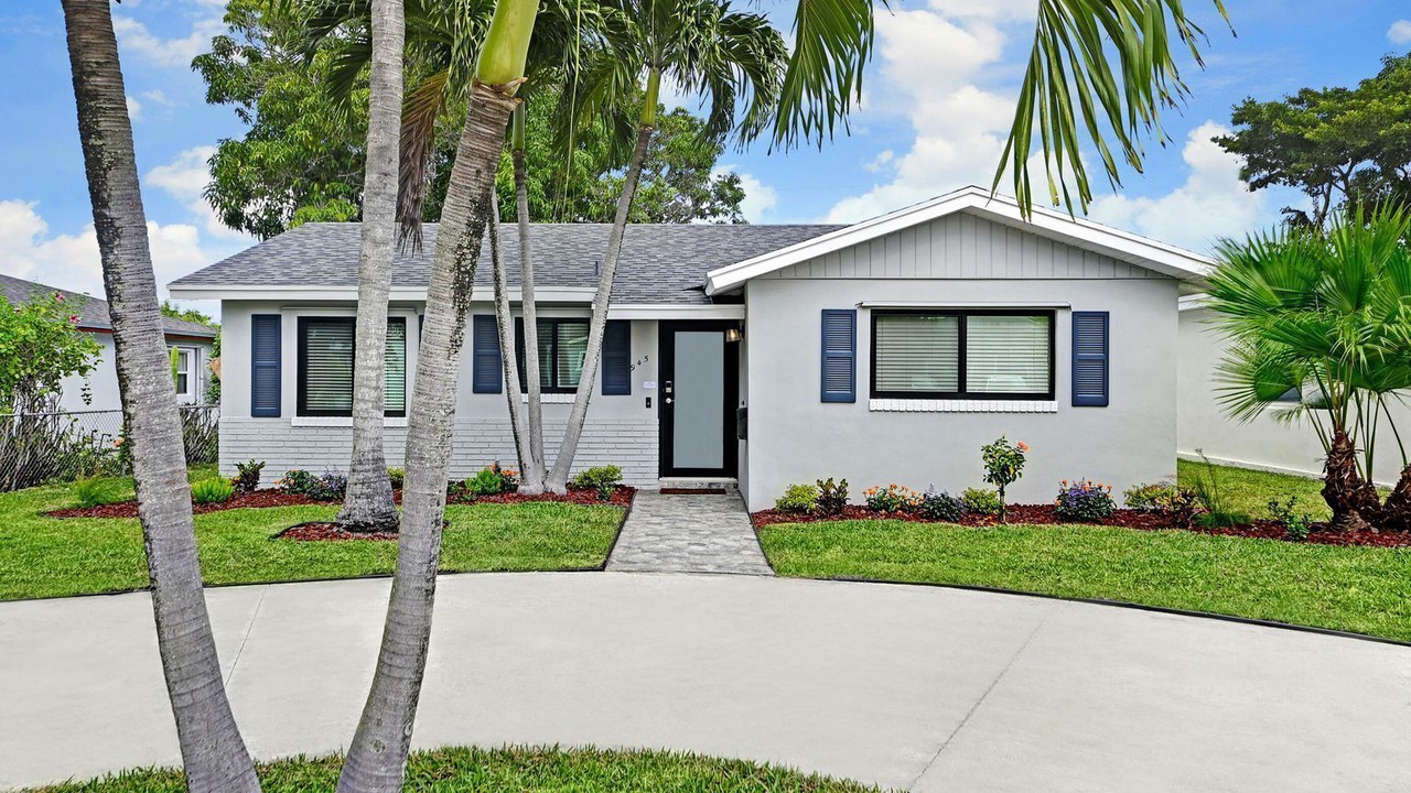 Photo of Outdoor in West Palm Beach