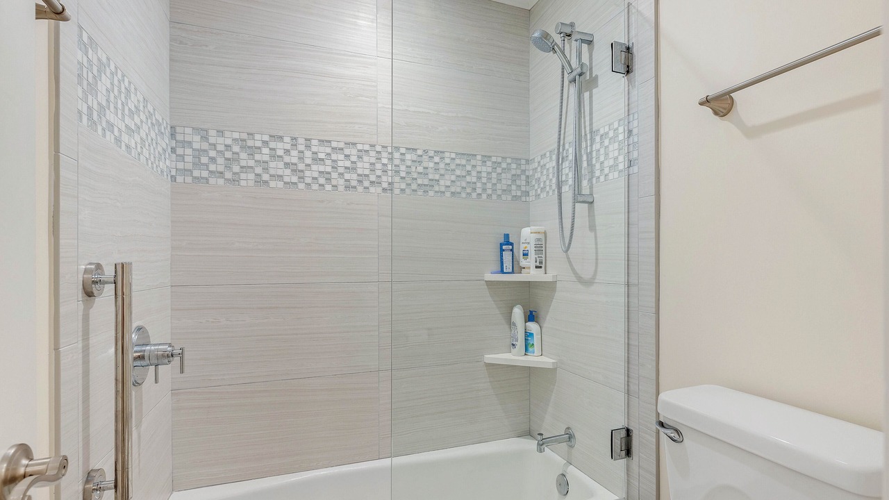 Photo of Bathroom in Sawgrass
