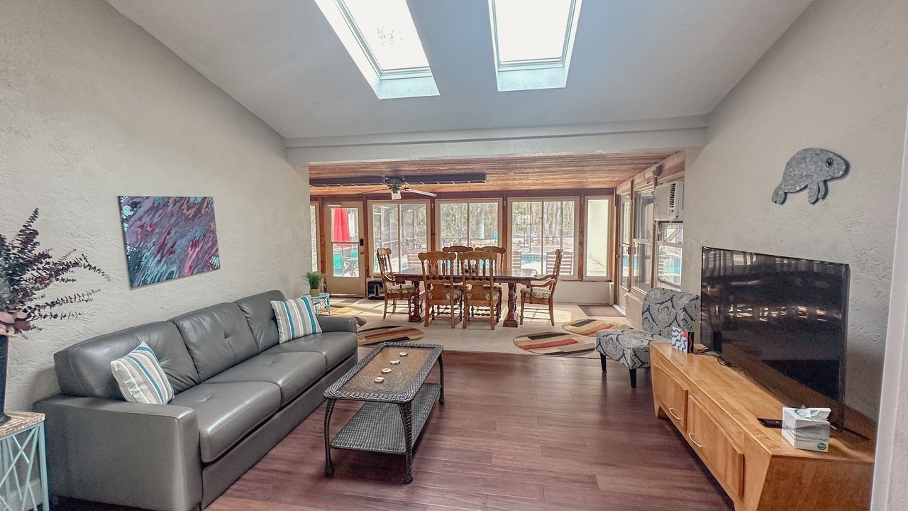 Photo of Livingroom in Homosassa