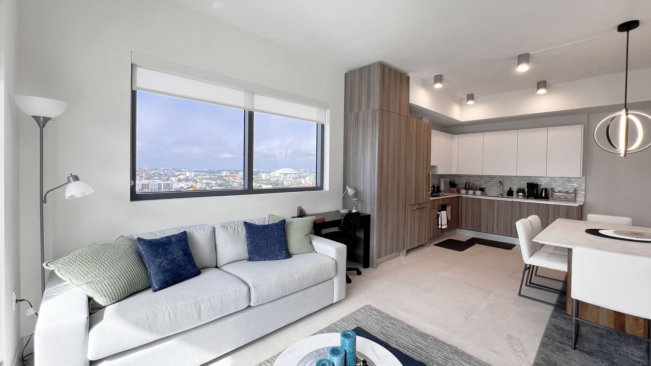 Photo of Livingroom in East Little Havana