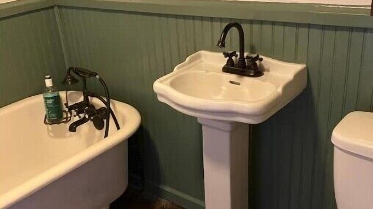 Photo of Bathroom in Georgetown