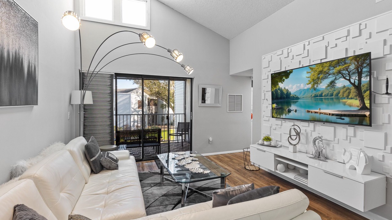 Photo of Livingroom in Ventura