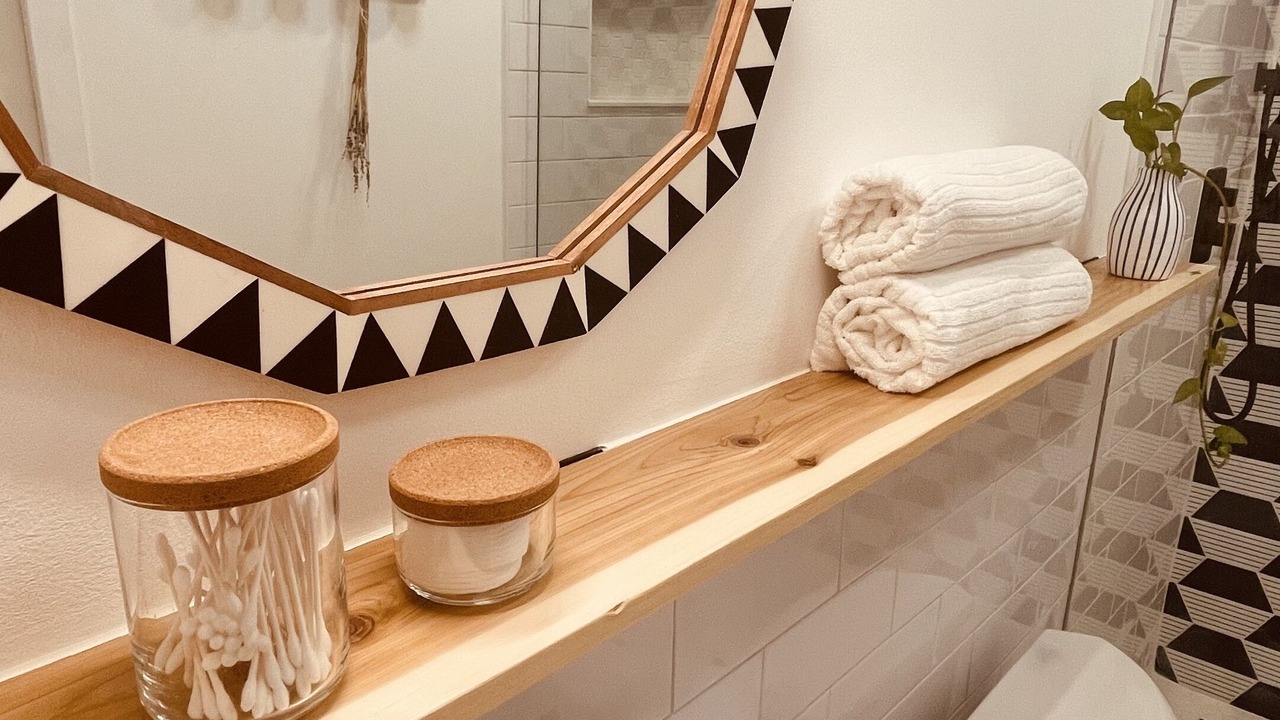 Photo of Bathroom in Kendale Lakes