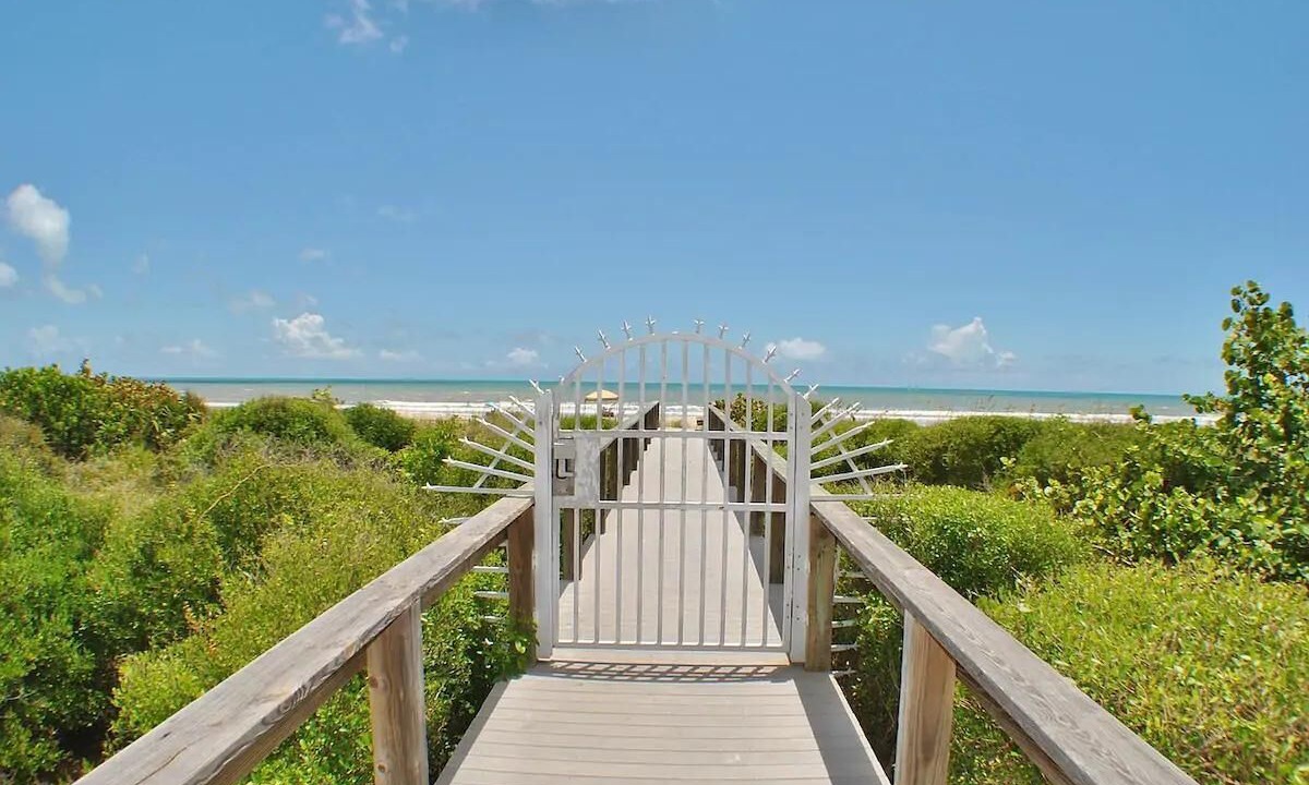 Photo of Others in Cape Caneveral Beach Gardens