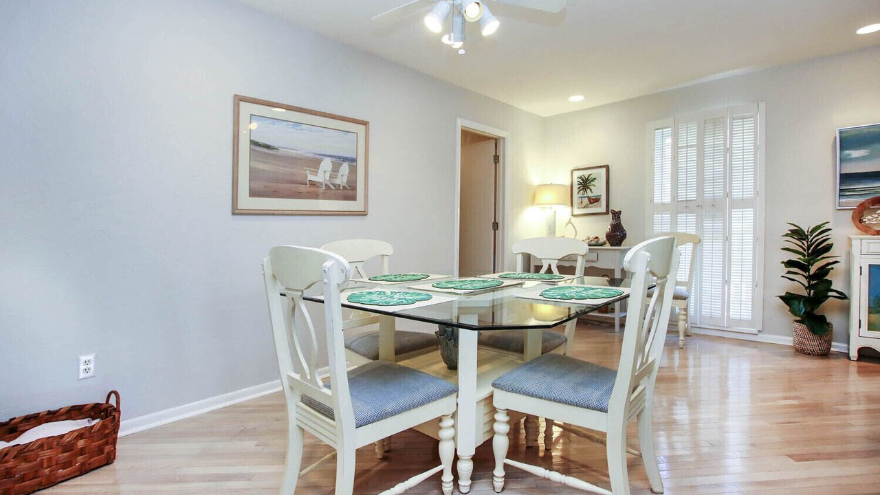 Photo of Livingroom in Captiva