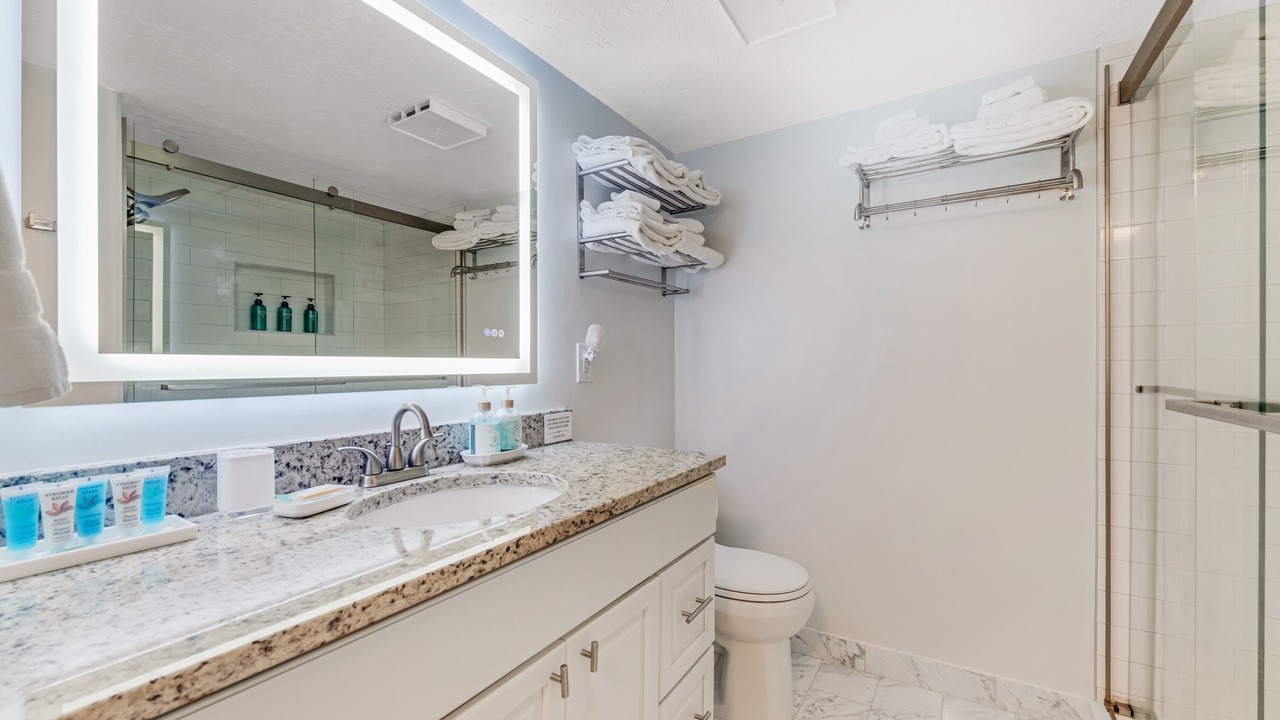 Photo of Bathroom in Glenwood