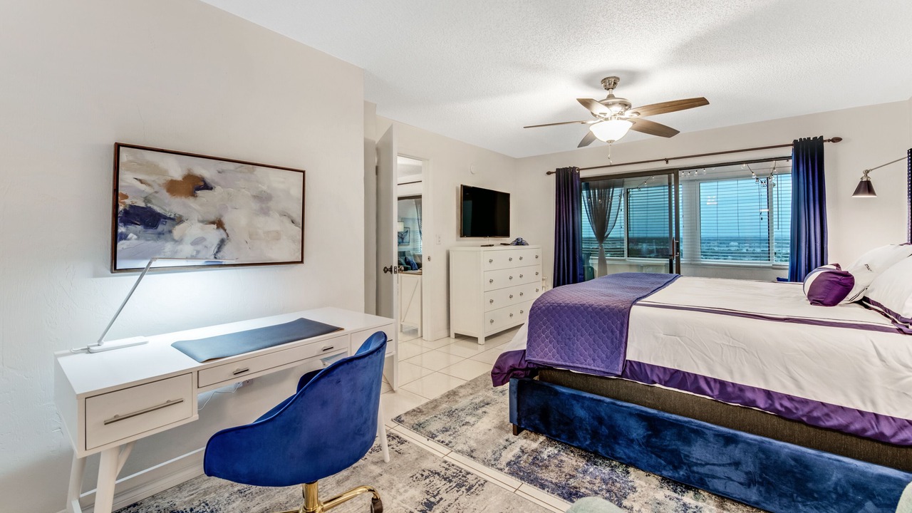 Photo of Bedroom in Glenwood
