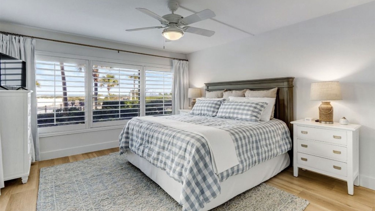 Photo of Bedroom in Amelia City