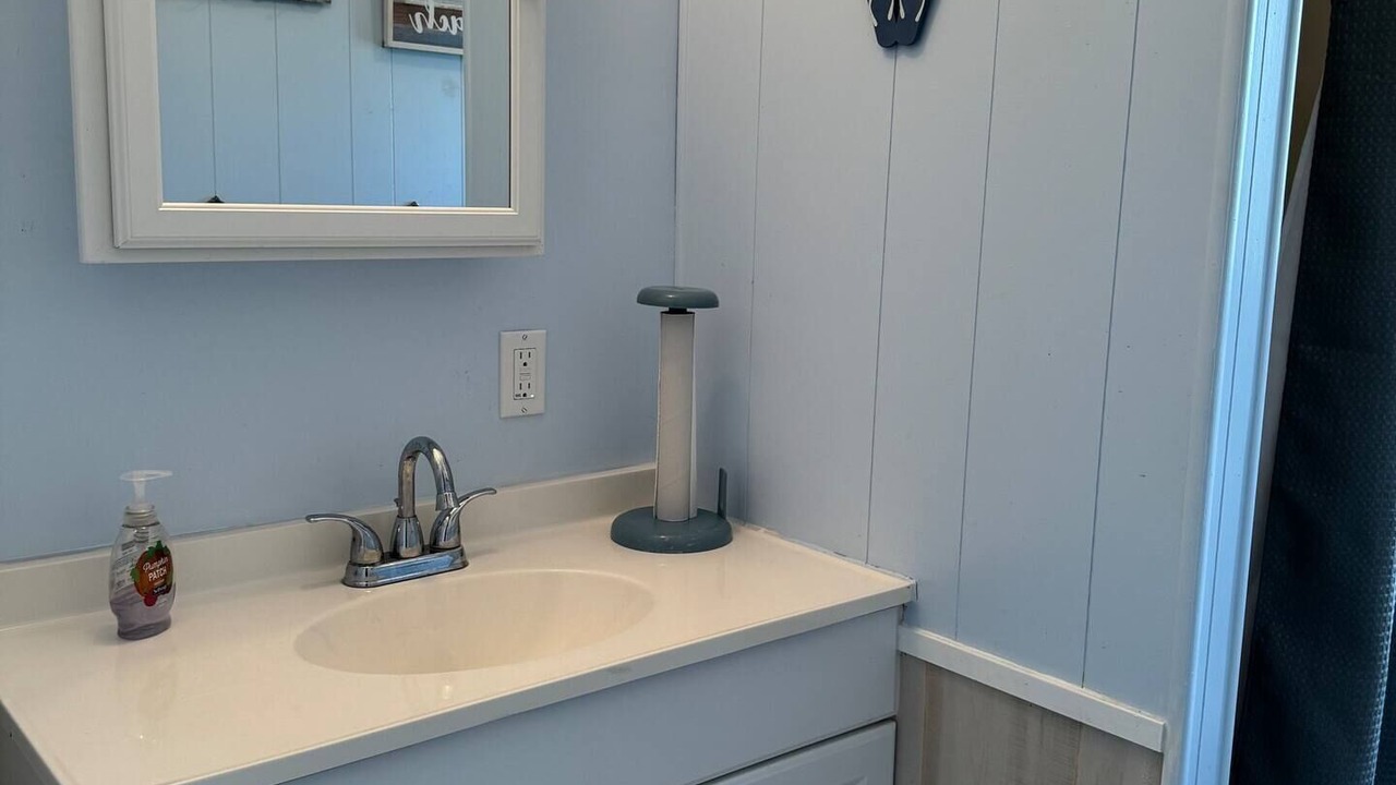Photo of Bathroom in Bokeelia