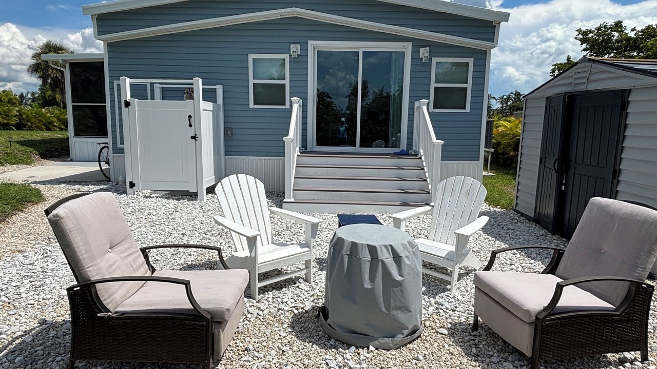 Photo of Patio Balcony in Bokeelia