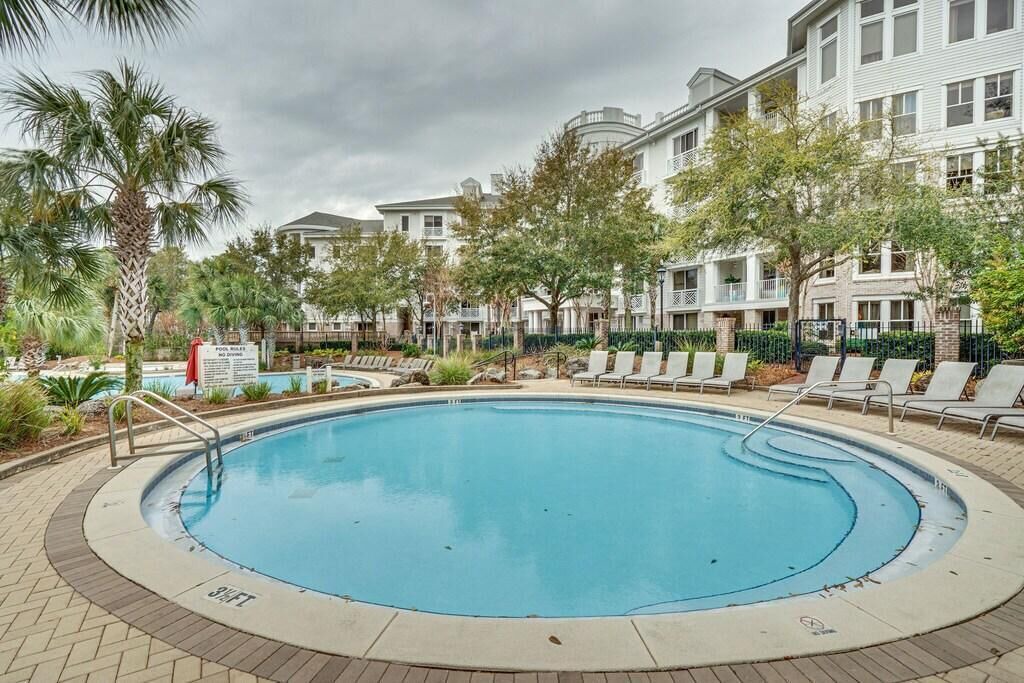 Photo of Outdoor in Baytowne Wharf