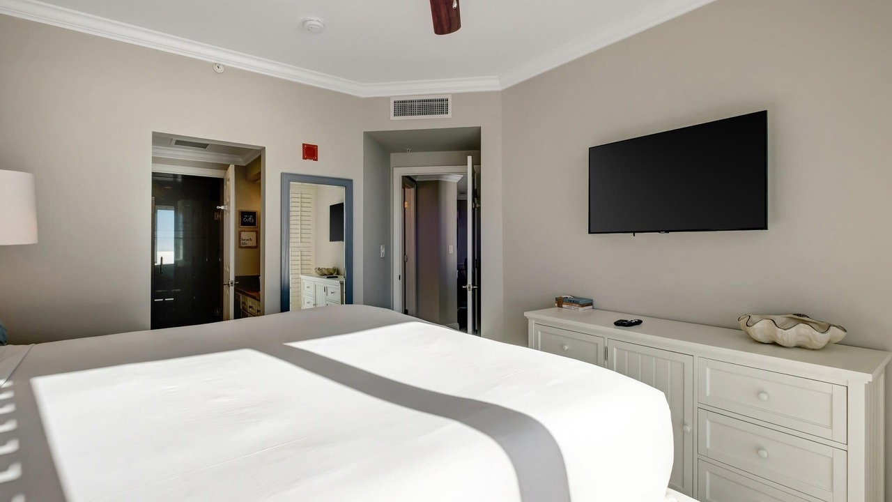 Photo of Bedroom in Gulf Pines