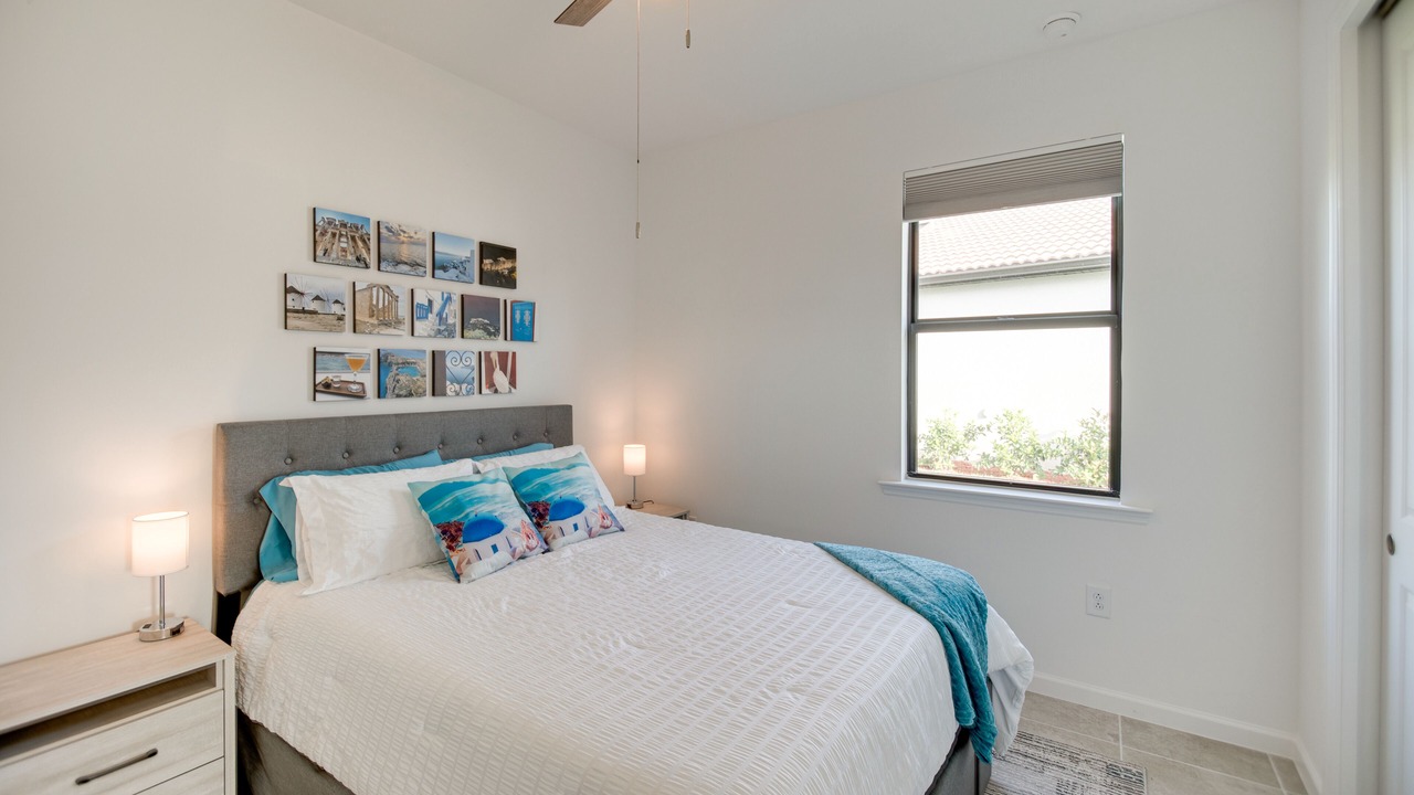 Photo of Bedroom in River Hall