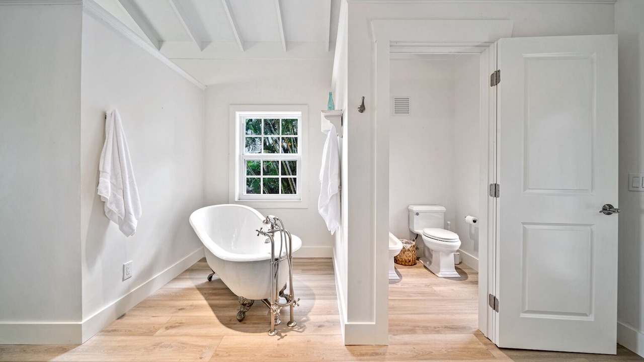 Photo of Bathroom in The Dunes