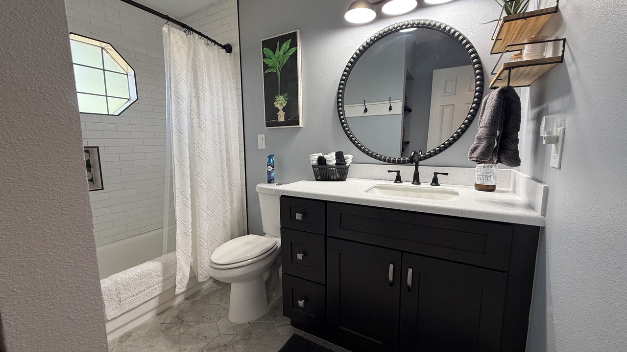 Photo of Bathroom in Interchange Square